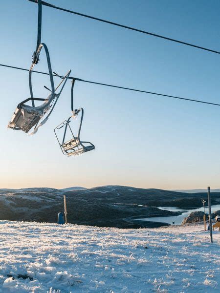 9 Best Ways To Experience Snow In Australia - Australian Traveller