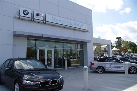 BMW of North America Announces Best Dealership Awards | Edmunds