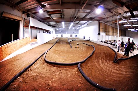 Indoor racing is back in San Diego! - RC Car Action