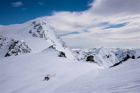 New Zealand’s Largest Glacier – PakAims