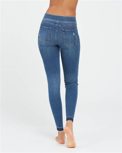 Comparing 2 Fan-favorite Spanx Jeans. Which One Is The Best?