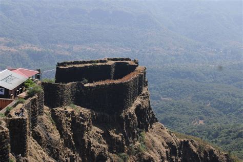 Pratapgad fort, History, Architecture - Mahabaleshwar