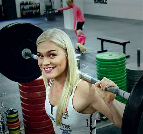 Katrin Davidsdottir crossfit games womens champion | Fitness tips for ...