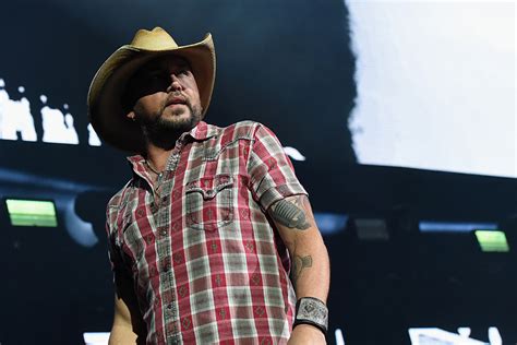 Jason Aldean Announces New Album, 'Rearview Town'