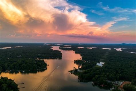 Visit Lake Norman | Official Guide to Attractions, Events, & Watersports