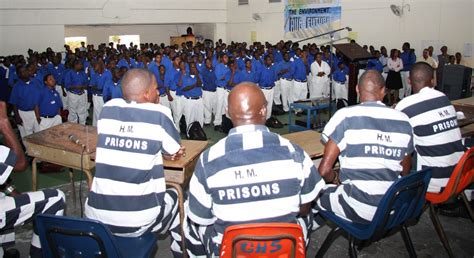 HMP inmates encourage to students to end violence | Nassau / Paradise ...