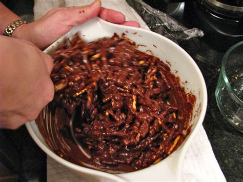 Chocolate Chow Mein Clusters – Claudia's Cookbook