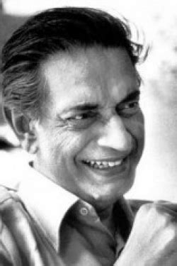 Satyajit Ray | Filmography, Highest Rated Films - The Review Monk