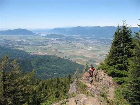 Best Hikes In The Fraser Valley - 604 Now | Vancouver hiking, Best ...