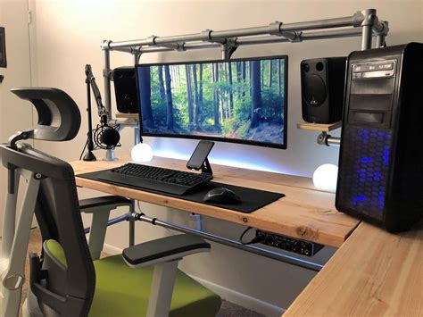 Outstanding height of computer desk exclusive on interioropedia home decor | Diy computer desk ...