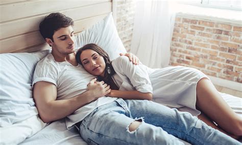 Couple In Bedroom Stock Photo - Download Image Now - iStock