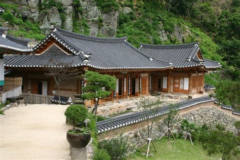 Rumah Tradisional Korea "Hanok", Harmonis, Unik, Sederhana Namun Penuh ...