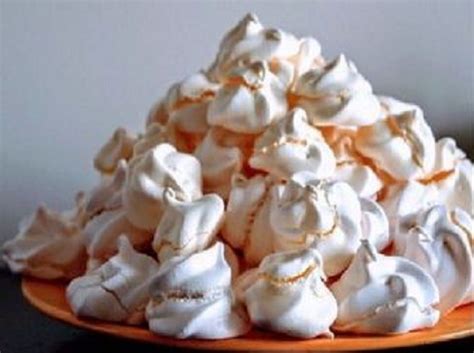 Suspiros de Merengue | Merenguitos receta, Suspiros de merengue, Comida