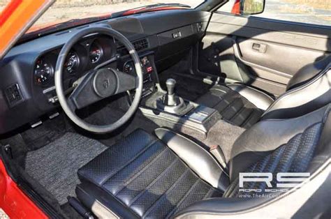 100 mile 1981 Porsche 924 S Interior | German Cars For Sale Blog