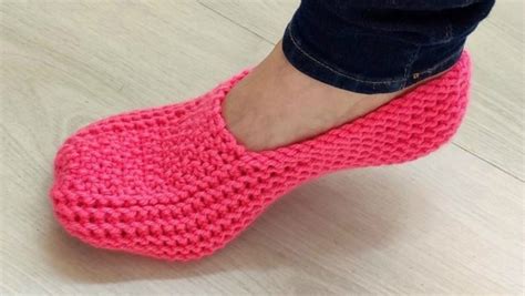 Beginner Friendly Pattern For Knitted Slippers