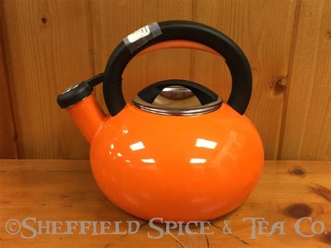 Circulon 1.5 Qt Sunrise Tea Kettle - Sheffield Spice & Tea Co