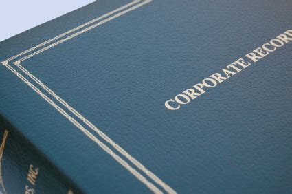 Canadian Corporate Minute Book