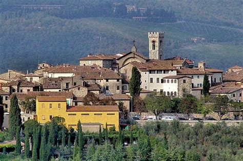 Tuscany Travel Guide | Radda in Chianti | Hidden secrets in Maremma Tuscany | Podere Santa Pia