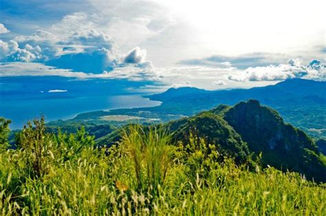 Mt. Lobo hiking trails to Lobo, Batangas in the Philippines. Directions from Manila and how to ...