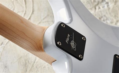 PRS Fiore review | Guitar World