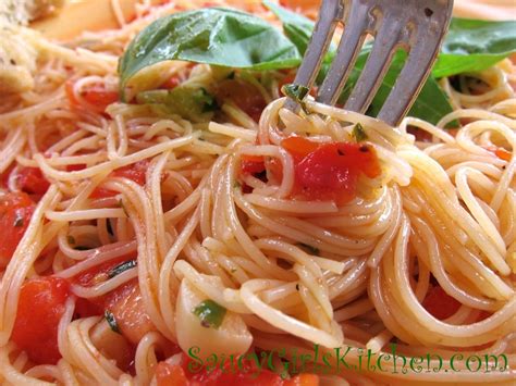 Pasta Alla Checca | Great food ~ it's really not that complicated!