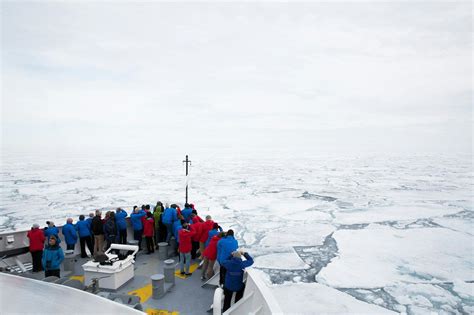 In Pictures: Q&A on the Arctic's Northwest and Northeast Passages