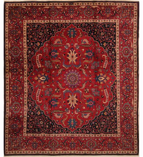 File:Antique Persian Mashad rug.jpg - Wikimedia Commons