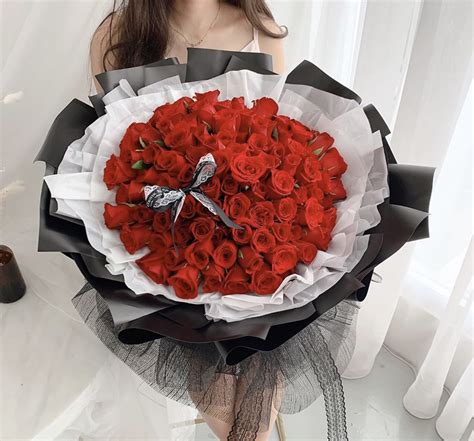 Valentine's Day Bouquet - 66 ROSES BOUQUET