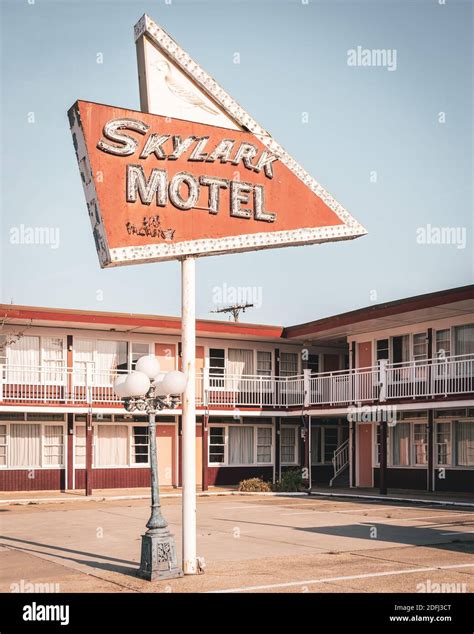 Skylark Motel sign in Wildwood, New Jersey Stock Photo - Alamy