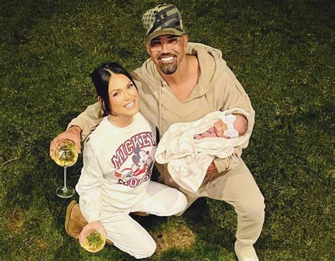 Shemar Moore Visits Mom's Grave with Baby Frankie in Bittersweet Photo