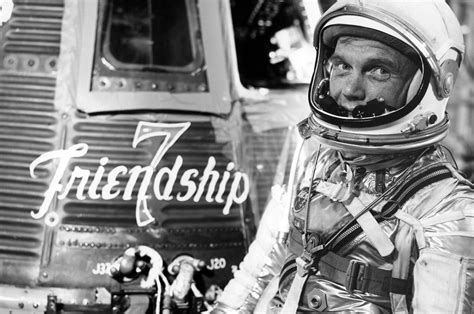 A Look at the Mercury Seven - Astronauts with “The Right Stuff” - Flashbak