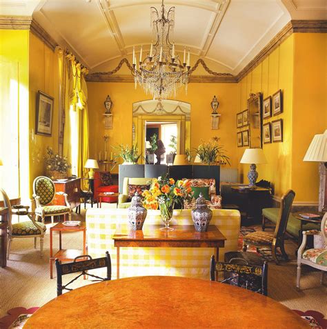 The Yellow Room at 39 Brook Street: Perfection in Woman’s Design with ...