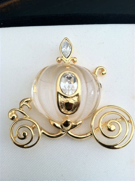 Exclusive Disney Pin Collection Cinderella Coach Rhinestone