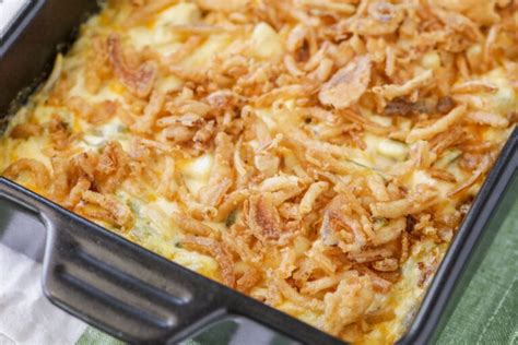 French Onion Chicken Casserole {Only 10 Minutes to Prep!} | Lil' Luna