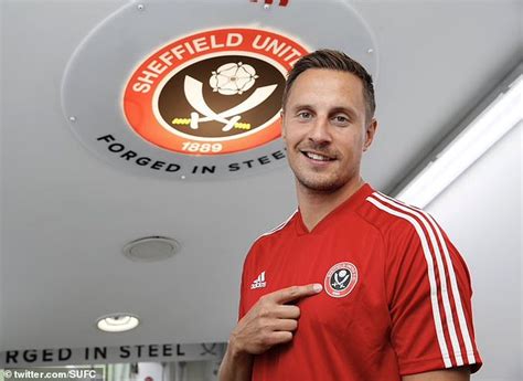 Phil Jagielka makes emotional return to Sheffield United and signs one-year deal | Daily Mail Online