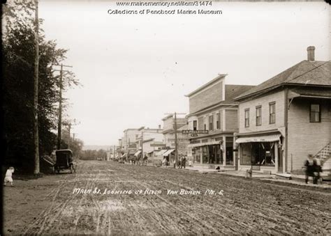 Looking up river, Main Street, Van Buren, ca. 1915 - Maine Memory Network