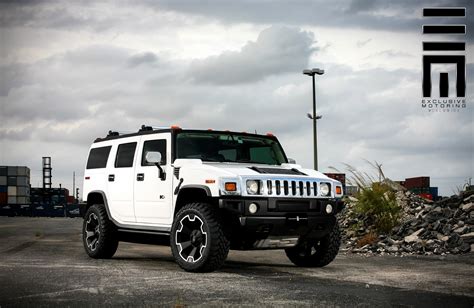 Hummer H2 White Black Rims