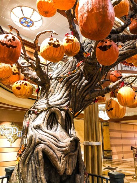 Halloween On The High Seas: Tips For Going On This Spooktacular Cruise