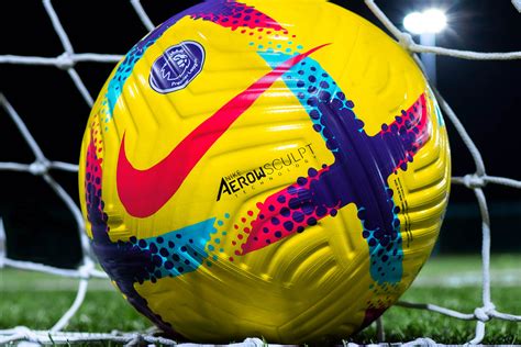 Nike lança bola de inverno para Premier League 2022-2023 » Mantos do Futebol