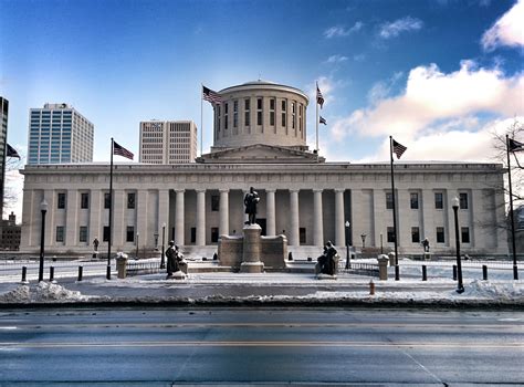 Winter at the Ohio Statehouse : Columbus