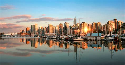 Principais hotéis na praia - Vancouver | A partir de R$872 no www ...