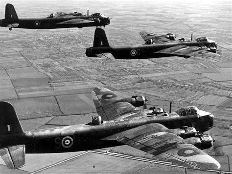 Short Stirling - Bomberaircraft Wiki