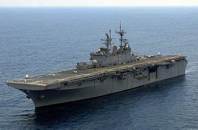 USS Bataan LHD 5 Amphibious Assault Ship | Defence Forum & Military Photos - DefenceTalk