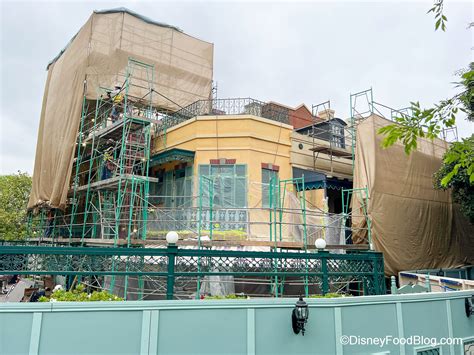 FIRST LOOK at NEW Tiana’s Palace Restaurant Emerges - Disney by Mark