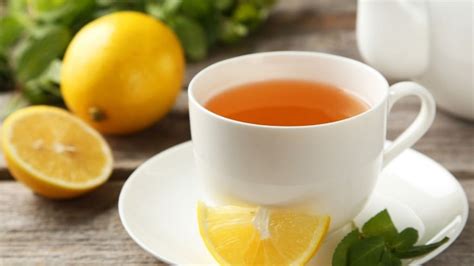 Green tea with lemon: very healthy in your breakfast - IDPHub