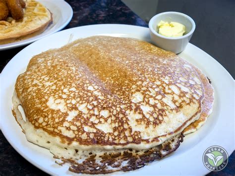 Ocala's Downtown Diner, Ocala, Florida - Vegan Voyagers