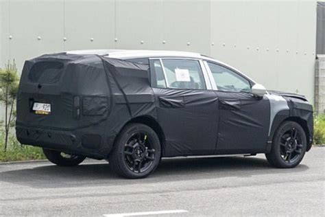 Hyundai Ioniq 7: New flagship electric SUV spied | CarExpert