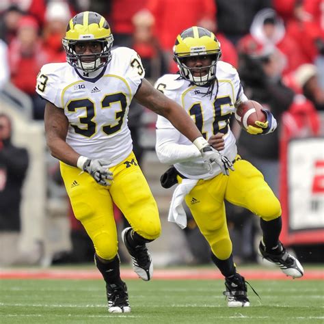 Denard Robinson: Former NFL GM Crazy to Suggest Michigan QB Should Play ...