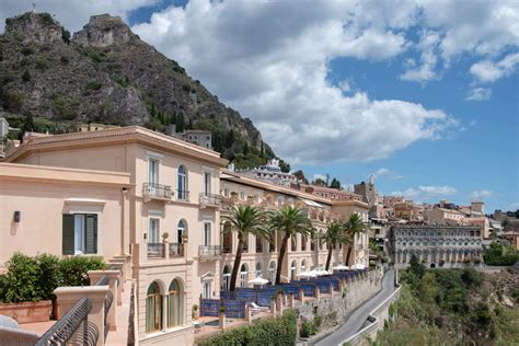 San Domenico Palace Taormina A Four Seasons Hotel à Taormina, Italie - hôtel de luxe | LV ...