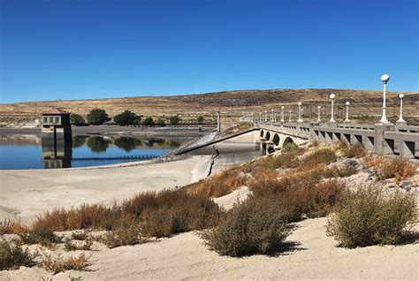 Down the Road: Beautiful Lahontan Reservoir in October - NV